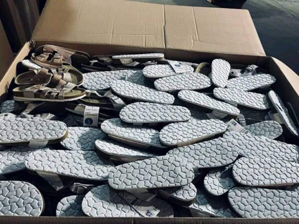 Sandals Pallets - Image 2