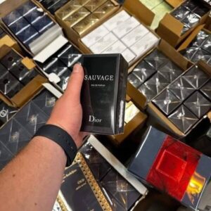 Assorted perfumes pallet